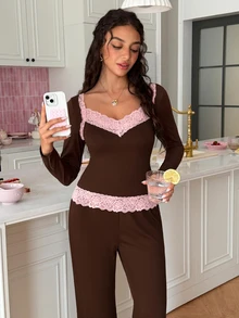SweetSlumber طقم بيجامة نسائي مثير من الدانتيل المحبوك بأكمام طويلة وبنطال - بني - مشاهدة 4