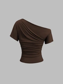 Sweetra Spring/Summer New Women's Design High Street Chic Sexy Asymmetrical Shoulder Slim Fit Flattering Sports Versatile Comfortable Streetwear T-Shirt - Brown - View 2