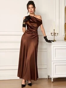 EastFlair Women's One-Shoulder Waist-Cinching Lace Patchwork Dress - Brown - View 5