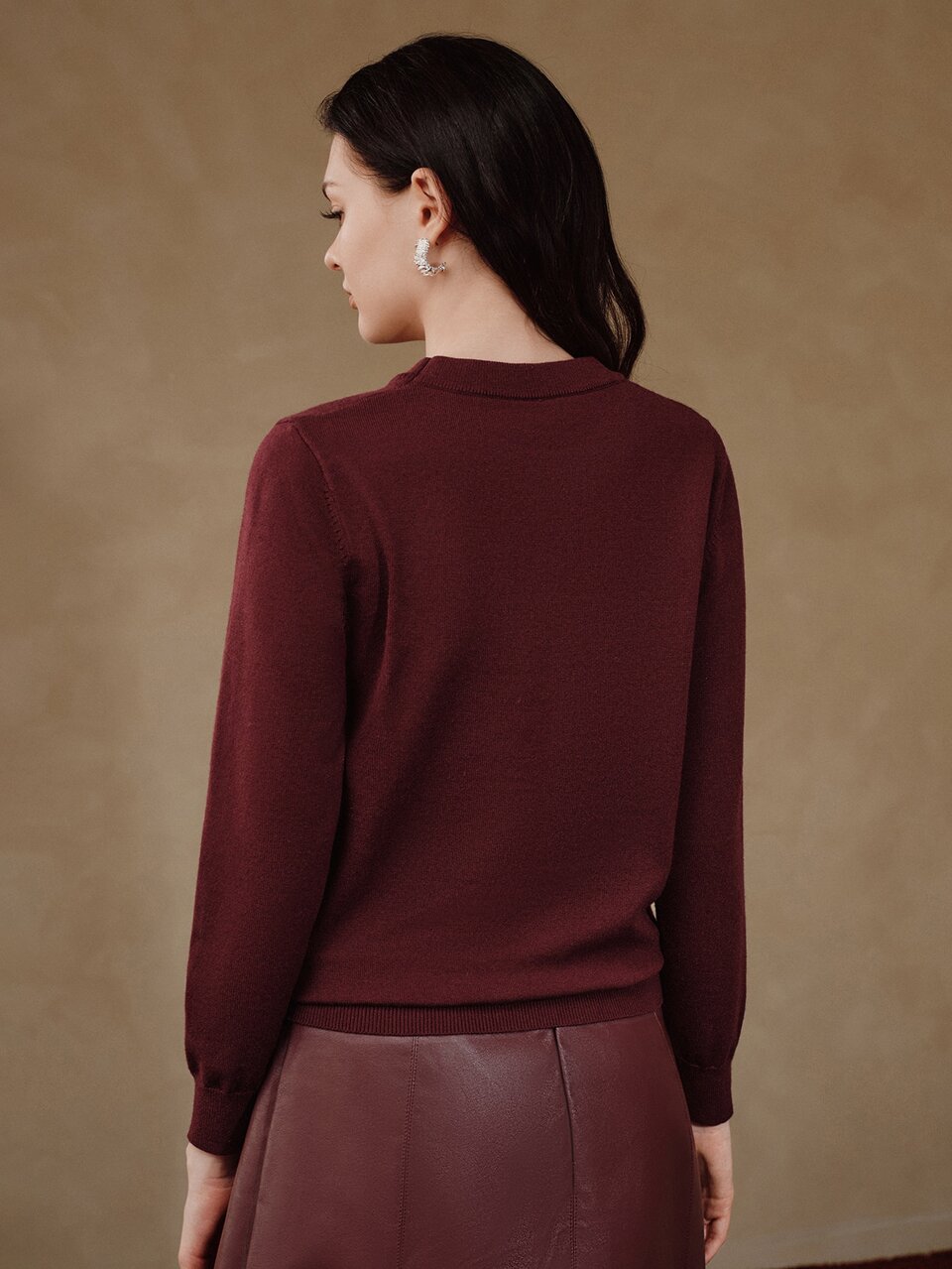 Elegant Fall/Winter Tops With 3D Appliqué Floral Design, Round Neck Base Layer, Burgundy Knit Top For Women, Suitable For Commuting, Dating, Daily Wear, Christmas Outfits