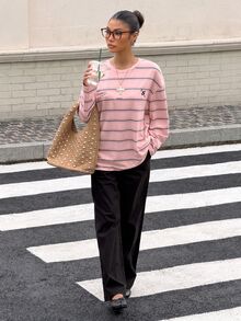 Muchica 女款針織條紋字母印花寬鬆長袖衛衣，女款休閒學院風復古長袖衛衣 - 白色 - 查看 5