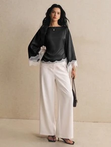 Poéselle 女款優雅蕾絲拼接收腰喇叭袖襯衫 - 黑色 - 查看 3