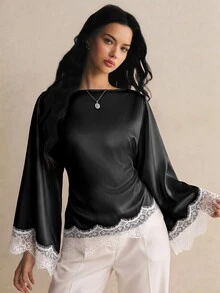 Poéselle 女款優雅蕾絲拼接收腰喇叭袖襯衫 - 黑色 - 查看 4