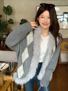 DAZY Women's Diamond Quilted Casual Korean Style Fur Collar Patchwork Long Sleeve Autumn/Winter Comfortable Cardigan - Grey - View 7