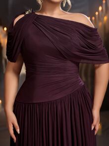 Glamrae Plus Size Elegant Romantic Asymmetrical Shoulder Ruched Sleeve Korean Style Full Skirt Evening Dress For Wedding, Single Party, Vacation, Holiday, Gathering, Music Festival, Graduation Season, Dinner - Red Violet - View 5