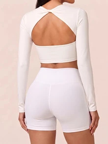 SHEIN BAE تي شيرت رياضي نسائي كاجوال أساسي مريح بظهر مكشوف وأكمام طويلة وياقة مربعة - أبيض - مشاهدة 1