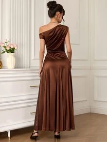 EastFlair Women's One-Shoulder Waist-Cinching Lace Patchwork Dress - Brown - View 7