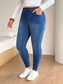 SHEIN CURVE+ Plus Size Women's Casual Daily Wear Denim Jeans With Pockets - Blue - View 3