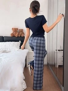 Napfluff 休閒居家與街頭風格格紋針織短袖女款睡褲套裝 - 彩色 - 查看 2