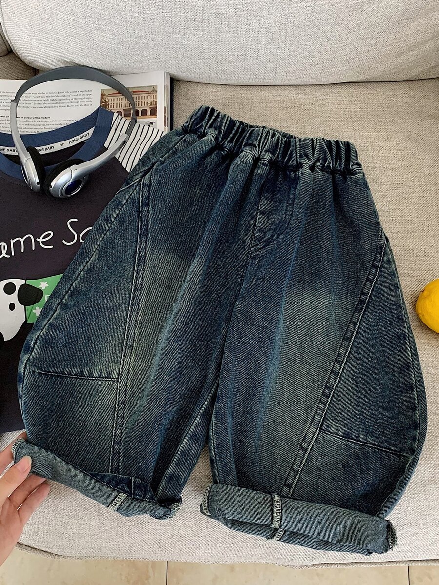 DAZY Young Boy Elastic Waistband 3D Stitching Casual Fashion Loose Fit Denim Jeans - Dark Wash - View 1