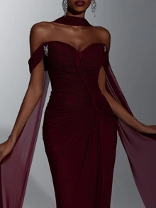 Elitara Elegant Romantic Luxury Elastic Knit Cold Shoulder Off-Shoulder Fabric Ruched Sheer Inner Boning Luxury Rhinestone Embellished Abdominal Ruched Bodycon Long Dress With Detachable Train, Suitable For Holiday Celebration Wedding Ball Concert Business Guest Banquet Internet Celebrity Events Women's Heavy Work Evening Gown - Burgundy - View 2