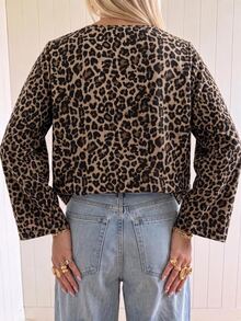 SHEIN EZwear 海外長袖豹紋上衣，秋季襯衫，適合日常通勤、聚會、秋冬/夏季、聖誕節、新年、感恩節、派對、婚禮、海灘、畢業典禮、優雅、外出、約會、通勤、情人節、優雅、度假、Y2K、畢業典禮及其他場合 - 彩色 - 查看 2