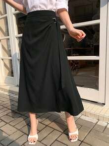 DAZY 秋季高腰黑色不對稱圍裹繫帶A字裙，極簡優雅通勤度假女款裙 - 黑色 - 查看 3