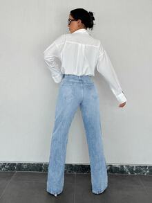 SHEIN PETITE Petite High Waist Casual Style Regular Light Blue Wash Button Front Slit Hem Straight Jean - Light Wash - View 3