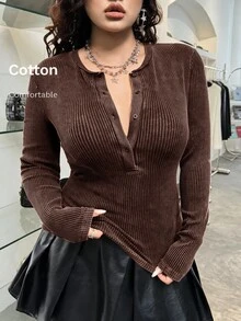 GalTyme 大尺碼女款秋冬復古做舊酸洗圓領半排扣長袖T恤 - 棕色 - 查看 3