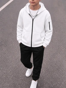 SHEIN 2件組兒童青少年男孩白色連帽衛衣與黑色長褲休閒運動寬鬆兩件套，適合戶外運動、學校、通勤，適用於秋冬季 - 黑與白 - 查看 1