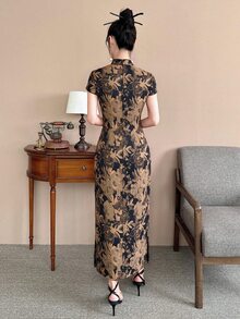 EastFlair Black Gold Neo-Chinese Style Chinese National Style Retro Cheongsam Dress - Black and Gold - View 6