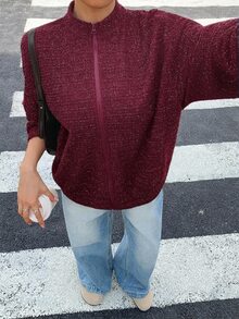 Livesso 女款休閒寬鬆純色酒紅色連帽抽繩長袖套頭衛衣，附前口袋，秋冬連帽衫 - 酒紅色 - 查看 4