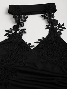 SHEIN PETITE جمبسوت نسائي بلون موحد كاجوال للارتداء اليومي برقبة هالتر - الأسود - مشاهدة 5