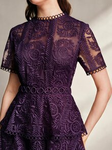 Anewsta 春夏新款情人節限量版 優雅溫柔 重工刺繡圓領短袖 圓形蕾絲拼接 收腰蛋糕荷葉邊泡泡長洋裝 女款 - Bold Plum - 查看 2