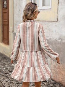 Brillora Women's Striped Single-Breasted Ruffle Hem Lantern Sleeve Casual Short Dress - 棕色 - 查看 2