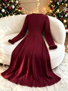 GlowEve CURVE Gaun Rajut Lengan Panjang Elegan untuk Wanita Ukuran Plus di Musim Gugur - Merah - View 3