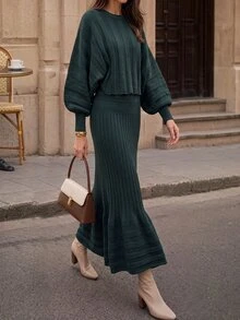 Wandoria Bộ 2 món nữ thu mới gồm chân váy ngắn eo chun và áo len chui đầu dệt kim phong cách quý cô thanh lịch cao cấp kiểu Pháp, eo rút trang trí - xanh quân đội - Xem 3