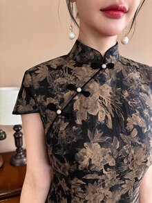 EastFlair Black Gold Neo-Chinese Style Chinese National Style Retro Cheongsam Dress - Black and Gold - View 3