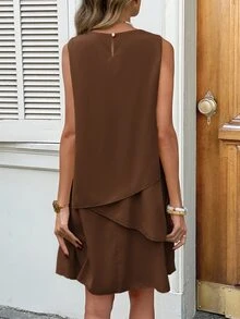 SHEIN LUNE 休閒女款純色圓領無袖荷葉邊下擺洋裝 - 棕色 - 查看 2