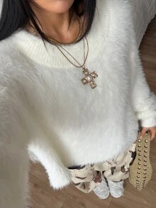 StreetHx 街頭風女款秋冬純色寬鬆露肩軟綿蓬鬆酷女孩長袖針織上衣 - 杏色 - 查看 1