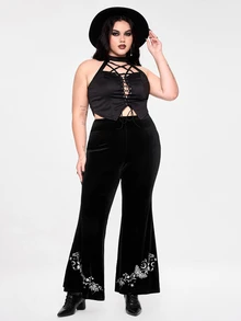 ROMWE Plus Size Women's Gothic Style Embroidered Butterfly & Moon Pattern Velvet Flare Pants - Black - View 6