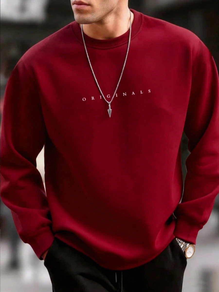 SHEIN Teen Boys Casual Letter Print Red Crew Neck Sweatshirt, Perfect For Fall, Winter, Christmas, And Back-To-School Seasons.