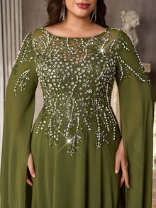 Aureia Plus Size Elegant Luxurious Beaded Embroidered Burnout Craft Floating Petal Ruched A-Line Heavy Work Evening Gown Suitable For All Formal Occasions - Green - View 3