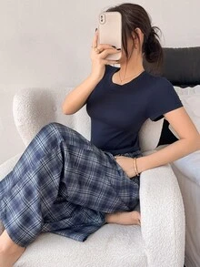 Napfluff 休閒居家與街頭風格格紋針織短袖女款睡褲套裝 - 彩色 - 查看 6