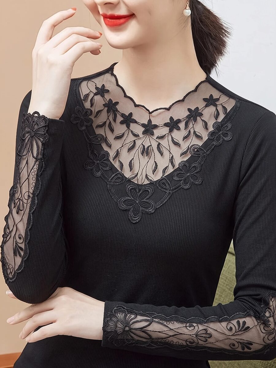 SHEIN Clasi Women's French Style Gentle Embroidery T-Shirt For Date And Vacation Social Blouse Fashionable Tops Basic Tops Women Chic Unique Blouse