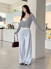 K-Vae Women's Striped Knit Sweater + Camisole 2 Pieces Set - Navy Blue - View 4