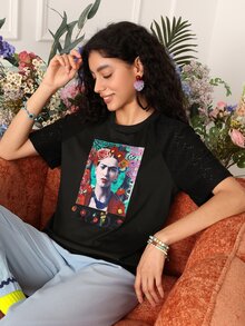 Chillnights Frida Kahlo X SHEIN ملابس علوية بيجامة نسائية بطبعة شخصيات وأكمام قصيرة - الأسود - مشاهدة 3