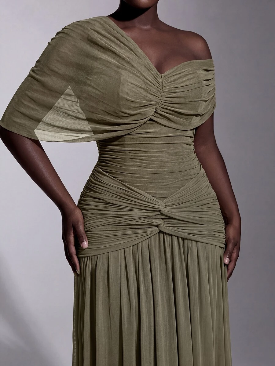 Elitara Plus Size Elegant Green Glossy Mesh Asymmetrical Neckline Ruched Waist Twisted Knot Oversized A-Line Skirt Dress For Date Single Party Wedding Event Evening Gala - Green - View 1