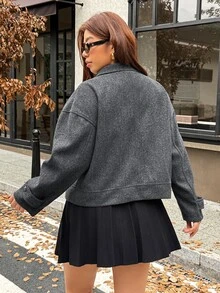 Vionelle Mantel Kasual Musim Gugur/Musim Dingin Wanita Ukuran Besar Elegan Warna Polos Campuran Wol dengan Gesper Logam dan Kerah Tegak serta Sabuk - Dark Grey - View 2