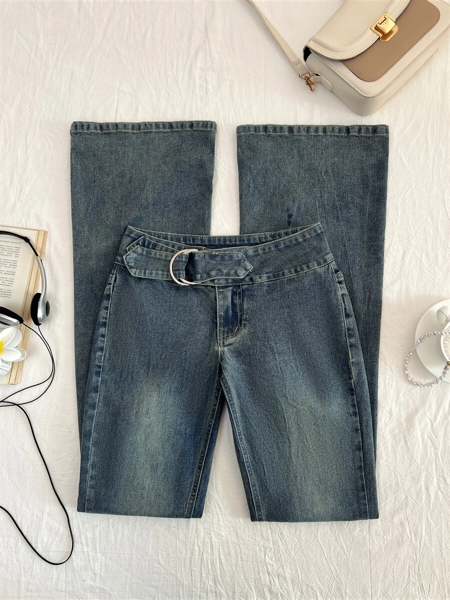 SHEIN CURVE+ Plus Size Women's Washed Vintage Distressed Flare Leg Denim Jeans - Dusty Blue - View 1