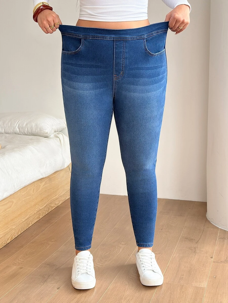 SHEIN CURVE+ Plus Size Women's Casual Daily Wear Denim Jeans With Pockets - Blue - View 1