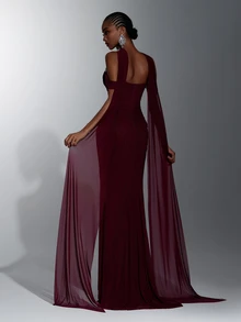 Elitara Elegant Romantic Luxury Elastic Knit Cold Shoulder Off-Shoulder Fabric Ruched Sheer Inner Boning Luxury Rhinestone Embellished Abdominal Ruched Bodycon Long Dress With Detachable Train, Suitable For Holiday Celebration Wedding Ball Concert Business Guest Banquet Internet Celebrity Events Women's Heavy Work Evening Gown - Burgundy - View 3