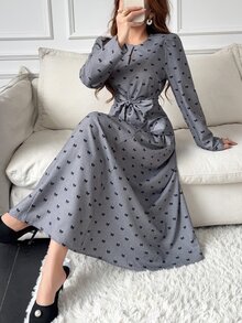 Feyla New French Design Cutout Neckline Waist-Cinching Slimming Elegant Bow Print Dress - Grey - View 4