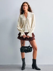 Willow Rêve Women's Contrast Lace V-Neck Long Sleeve Casual Blouse - Cream - View 3