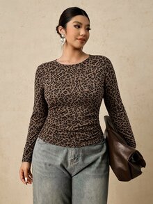 Freevana 女款大尺碼棕色長袖T恤－豹紋印花、抽褶腰部、修身彈性底層－秋冬優雅休閒穿搭 - 彩色 - 查看 4
