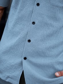 Manfinity CasualCool 男士短袖襯衫（印花隨機裁切） - 淺藍色 - 查看 4