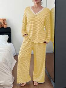 SHEIN Dream Adore 女款 V 領蕾絲拼接條紋長袖大尺碼睡衣套裝 - 彩色 - 查看 5