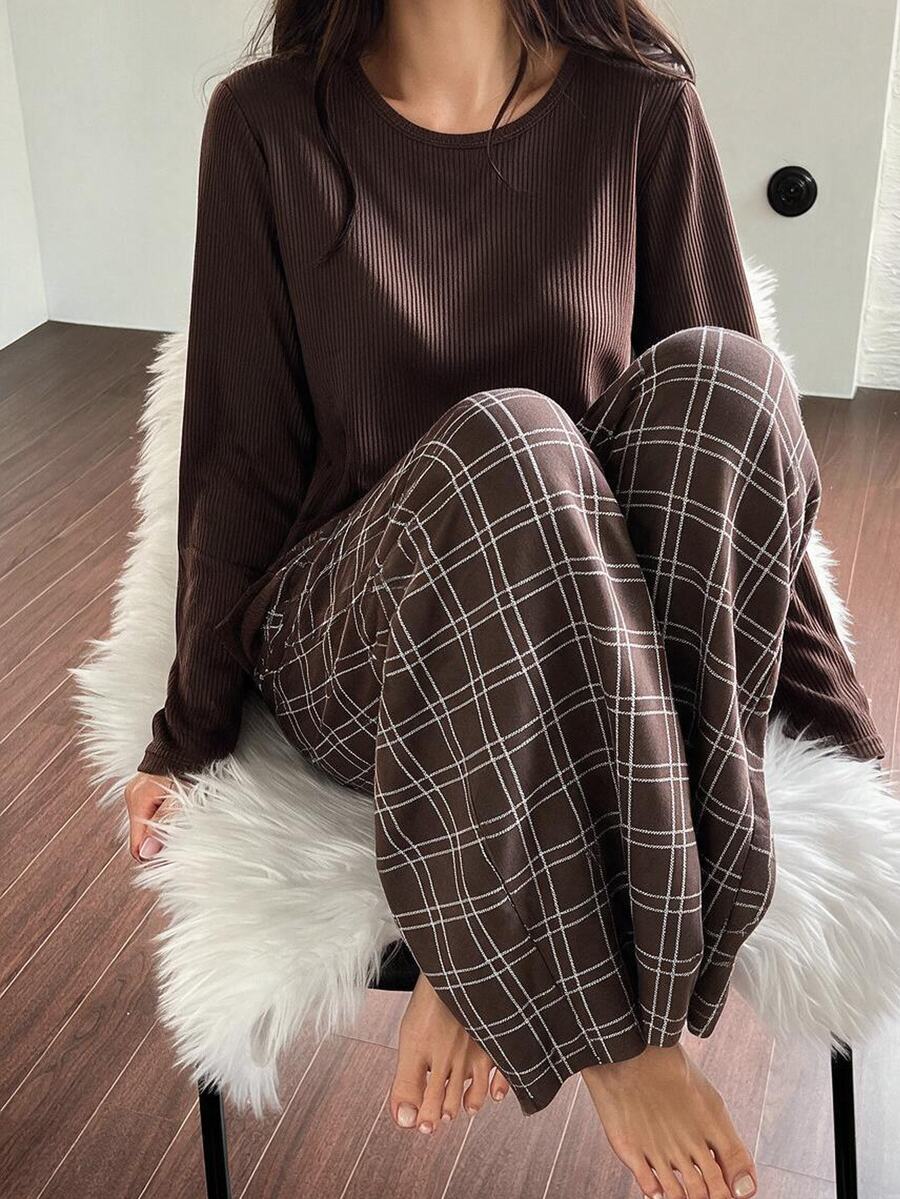 女童 2 件組休閒羅紋圓領上衣與格紋印花長褲舒適柔軟居家服套裝 - 棕色 - 查看 1