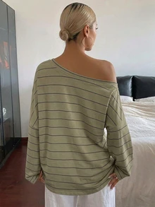 DAZY 女款條紋不對稱露肩寬鬆街頭休閒T恤 - 綠色 - 查看 6