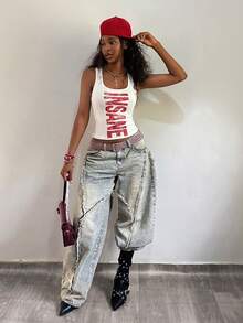 Fiercella Fiercella 女款春夏U領白色廢土風印花修身舒適街頭風Y2K辣妹搖滾性感背心 - 紅白色 - 查看 6